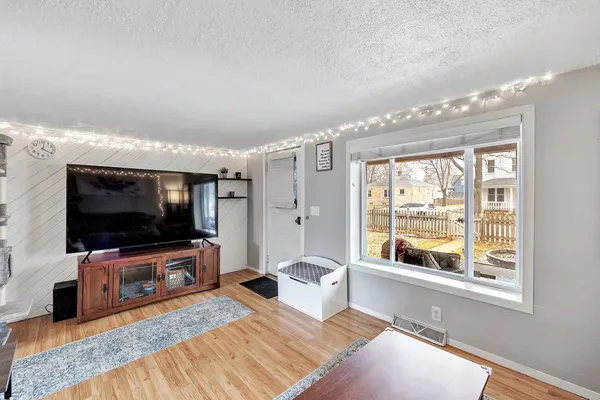 $244,900 | 308 South Superior Street, De Pere, WI 54115