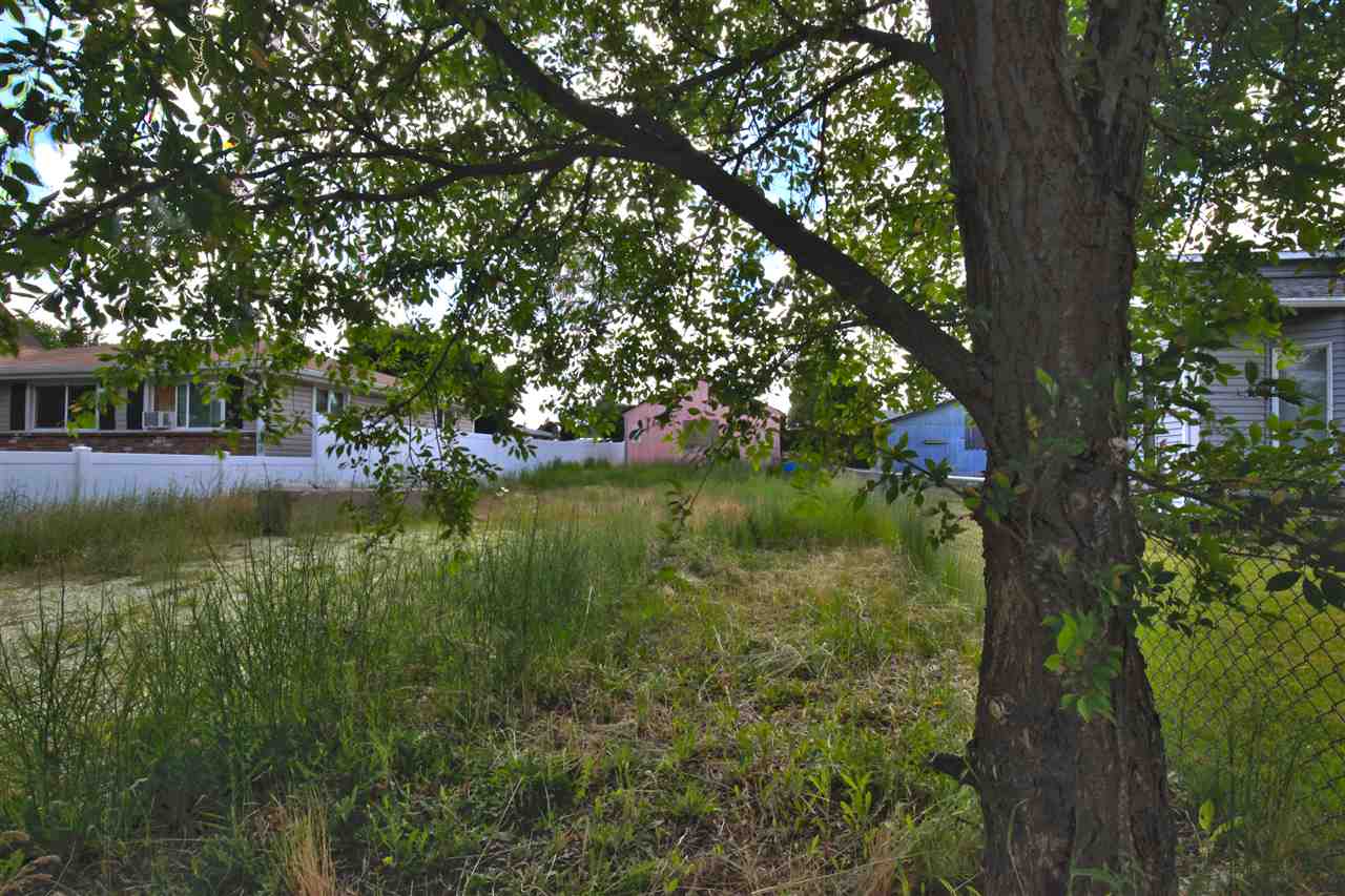 6007 North Standard Street Spokane, WA 99208 - Photo 3 of 5 Gallery Image 3