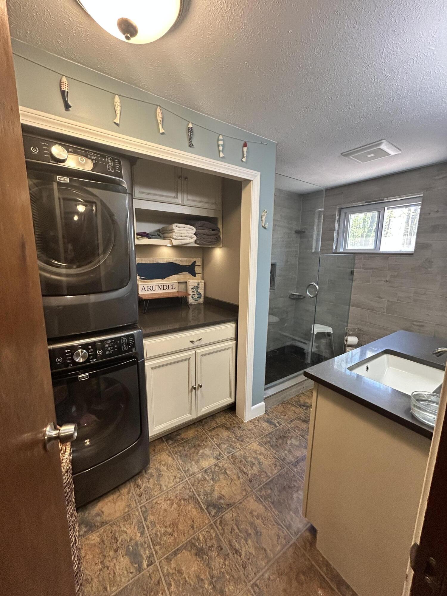 208 New Road Arundel, ME 04046 - Photo 30 of 66 IMG_2338