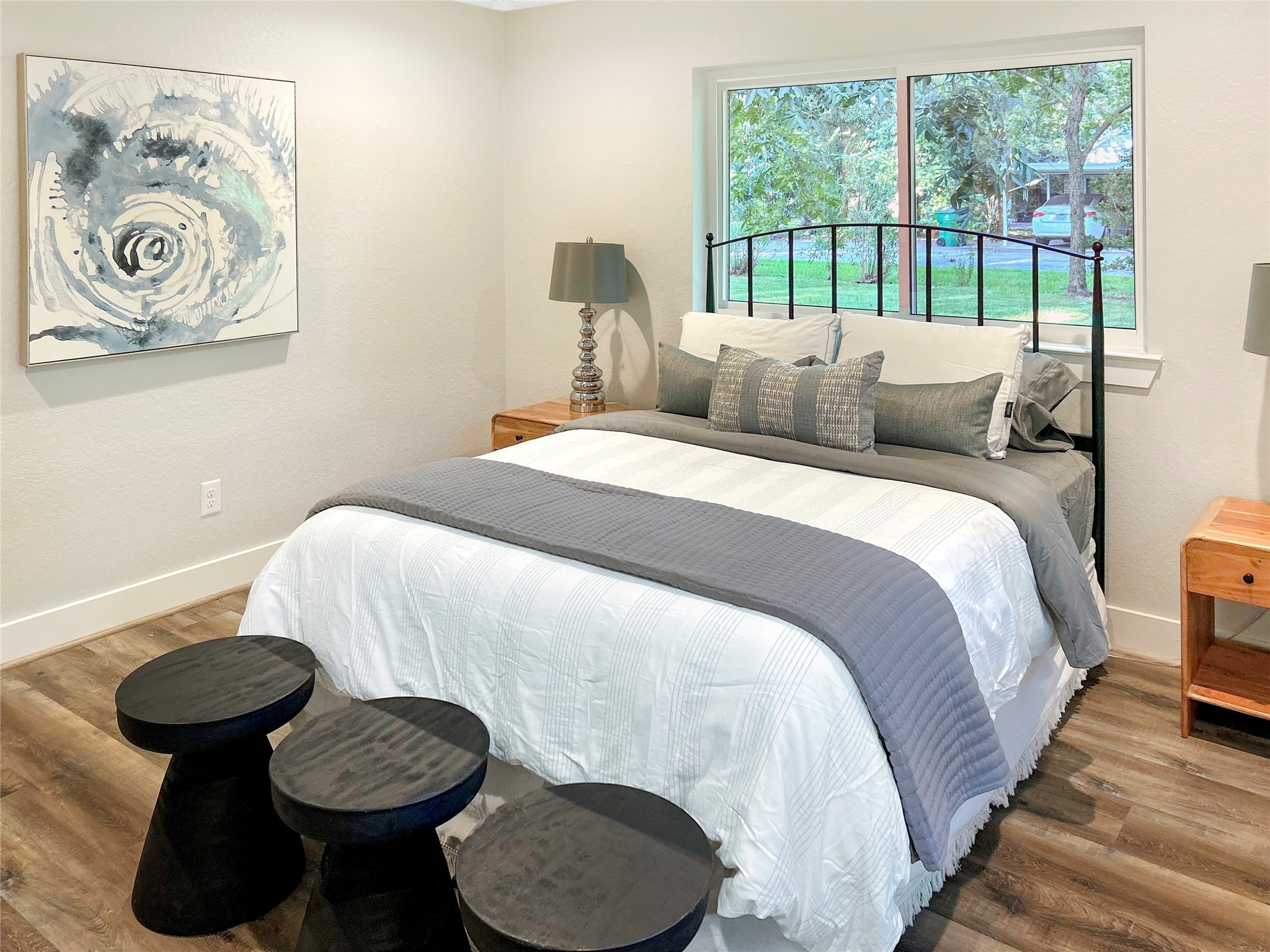 701 Cannan Drive Angleton, TX 77515 - Photo 11 of 25 Primary Bedroom