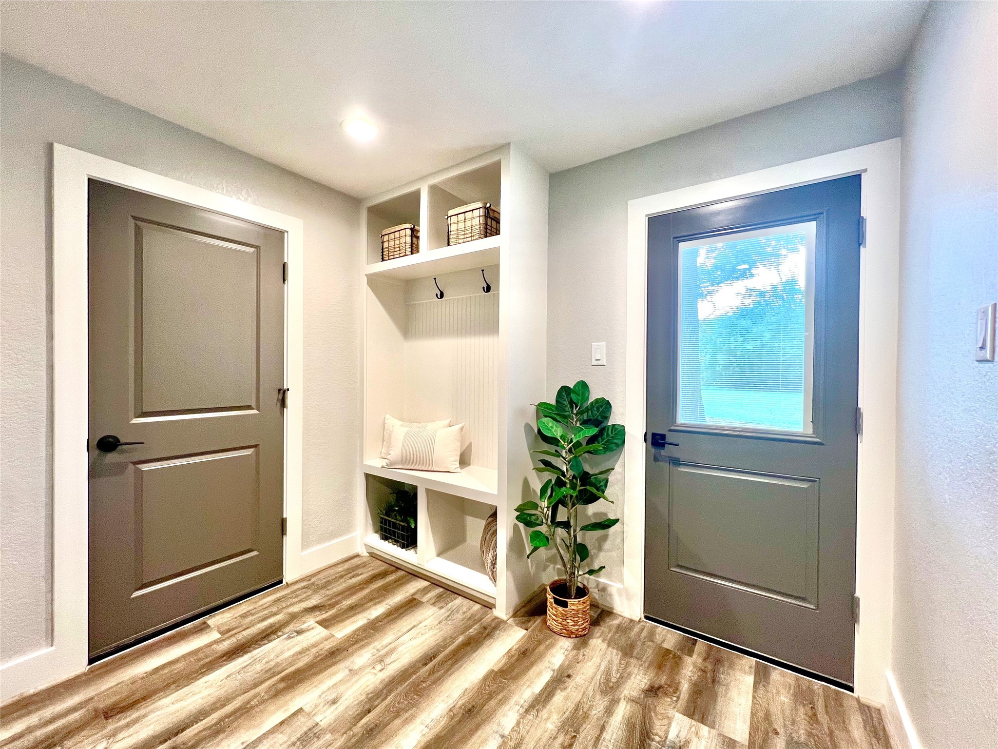 701 Cannan Drive Angleton, TX 77515 - Photo 18 of 25