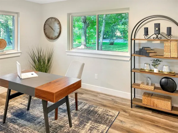 $338,500 | 701 Cannan Drive, Angleton, TX 77515