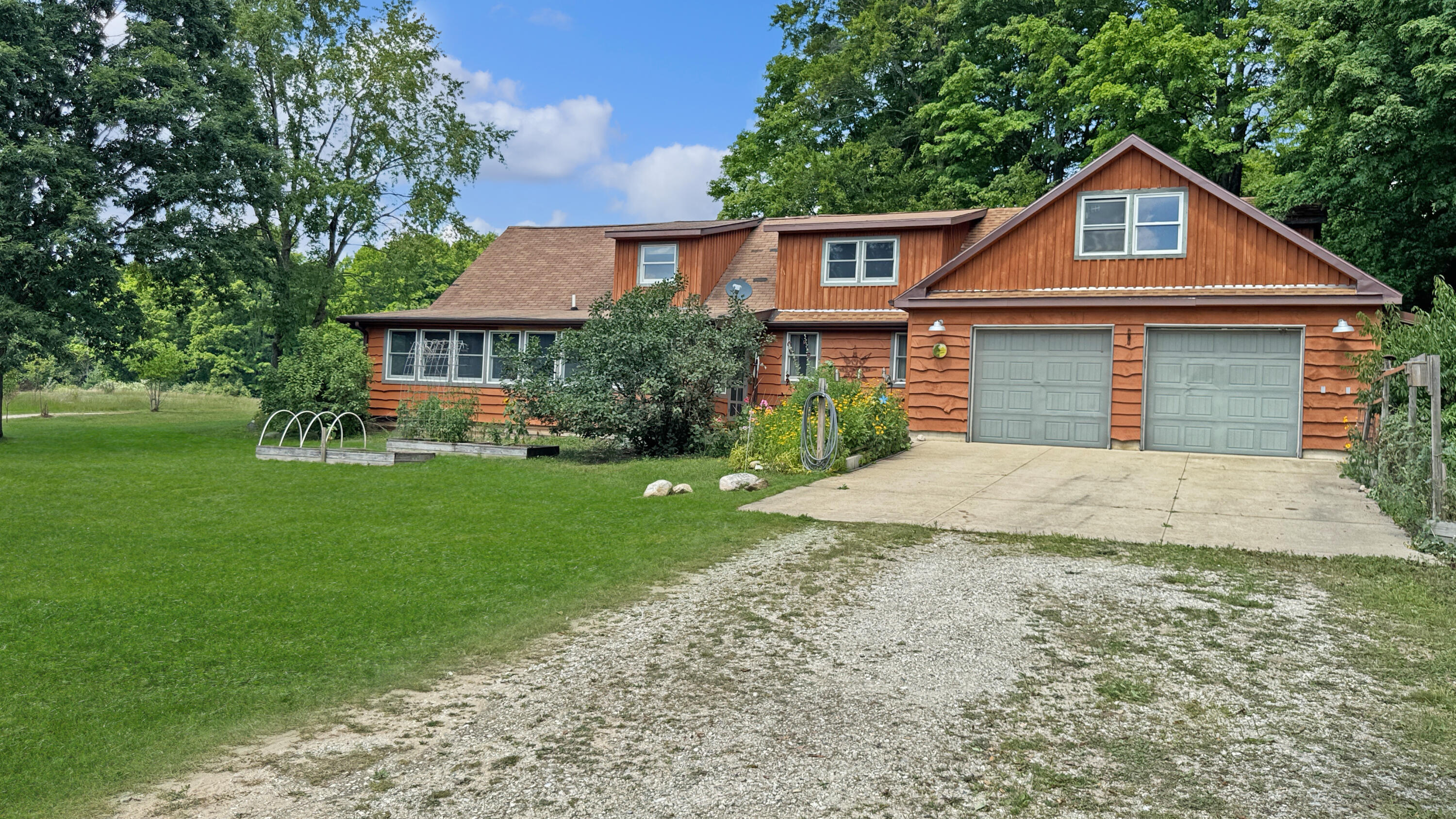 4353 East 6 Mile Road Luther, MI 49656 - Photo 2 of 73 Greg Bosscher (82)