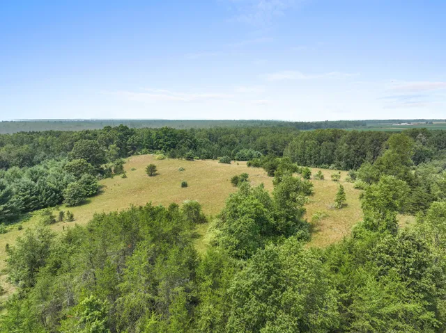 $675,000 | 4353 East 6 Mile Road, Luther, MI 49656