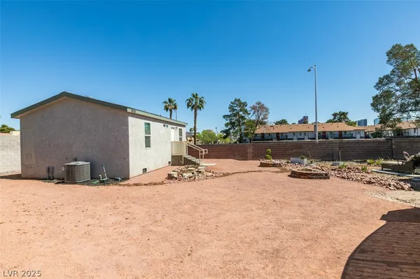 $1,199 | 3918 Calle Mirador, Unit ADU, Las Vegas, NV 89103