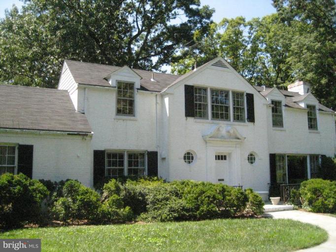 Exterior (Main)