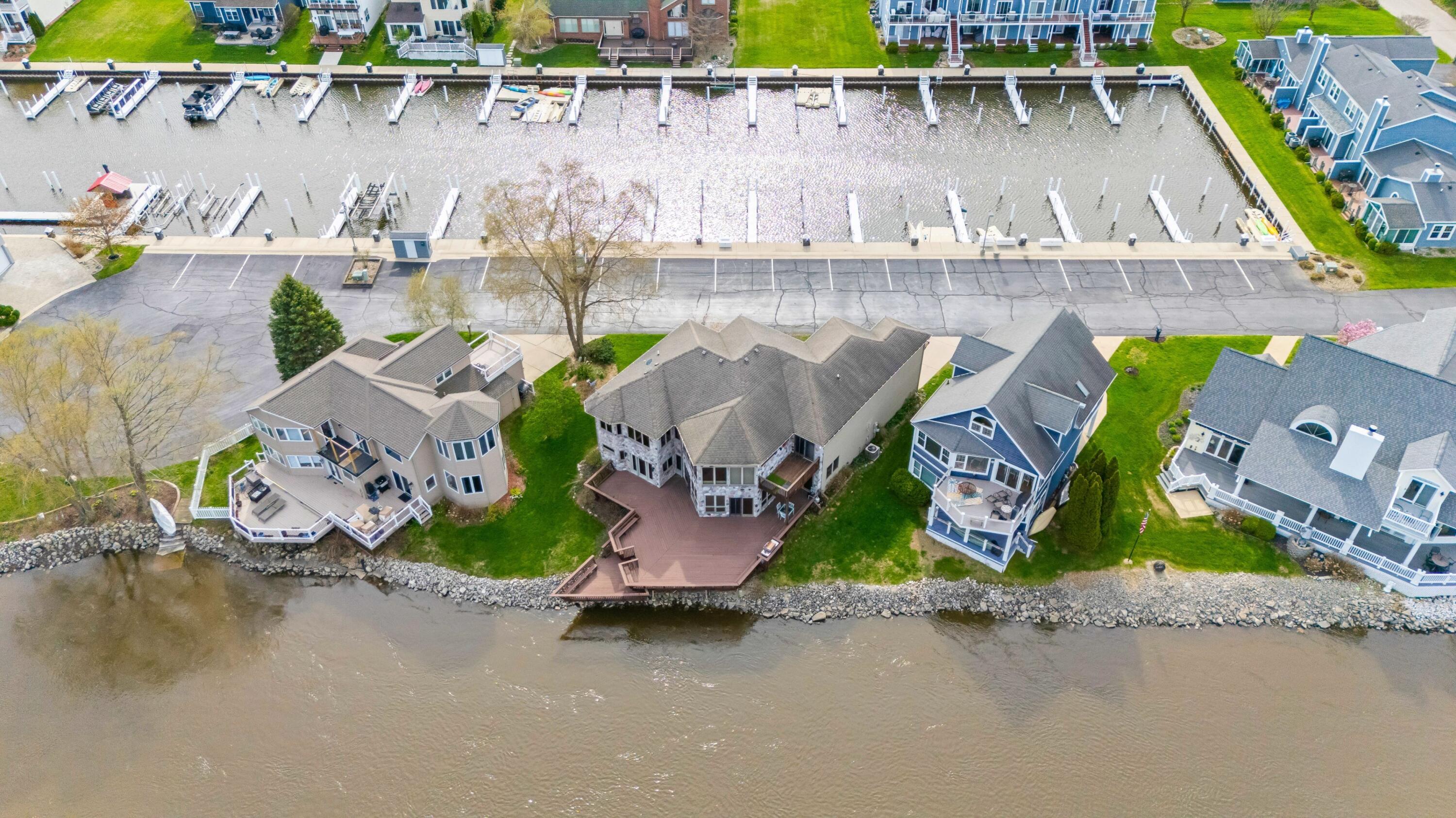 2349 Riverside Pointe Drive St. Joseph, MI 49085 - Photo 69 of 74 80DJI_20260418051423_0012_D