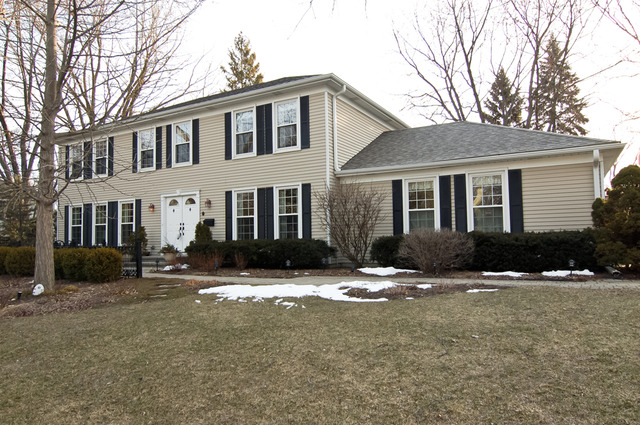 1 Redbud Road Rolling Meadows, IL 60008 - Photo 1 of 15