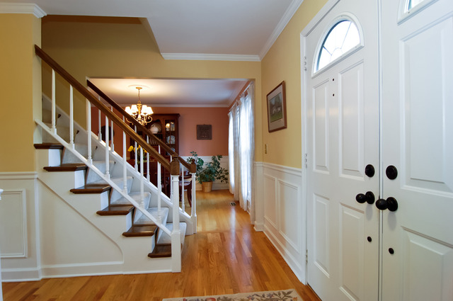 1 Redbud Road Rolling Meadows, IL 60008 - Photo 2 of 15