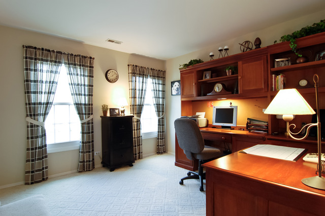 1 Redbud Road Rolling Meadows, IL 60008 - Photo 13 of 15