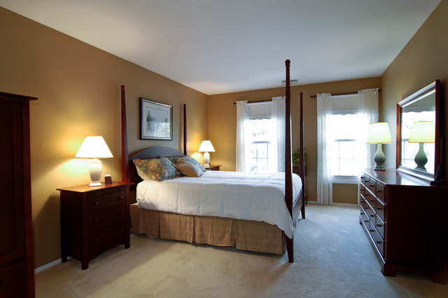 1 Redbud Road Rolling Meadows, IL 60008 - Photo 8 of 15