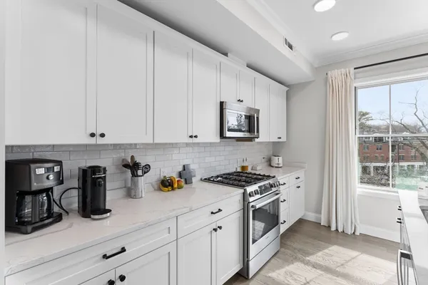 $799,000 | 131 Eliot Street, Unit 311, Milton, MA 02186