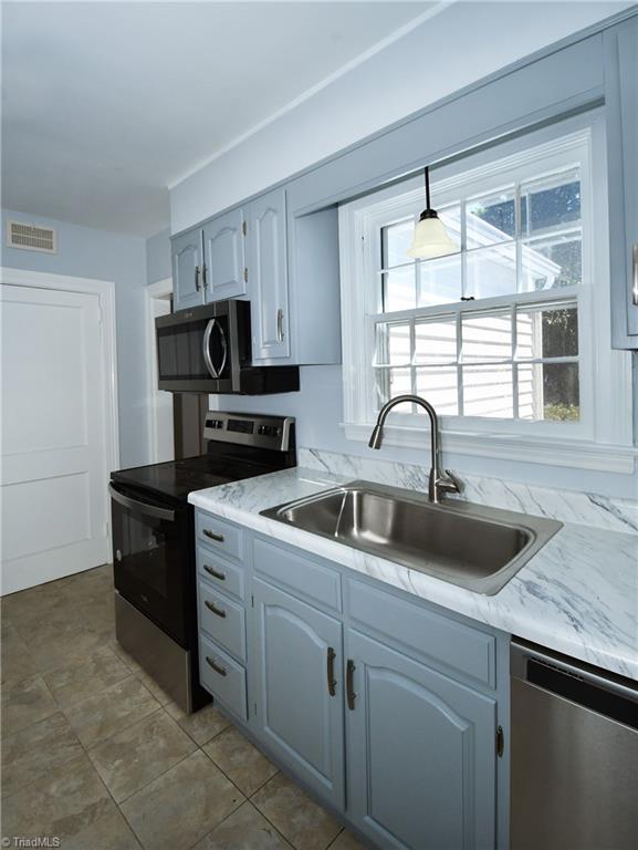 4102 Robinhood Road Winston-Salem, NC 27106 - Photo 23 of 36 Gallery Image 23