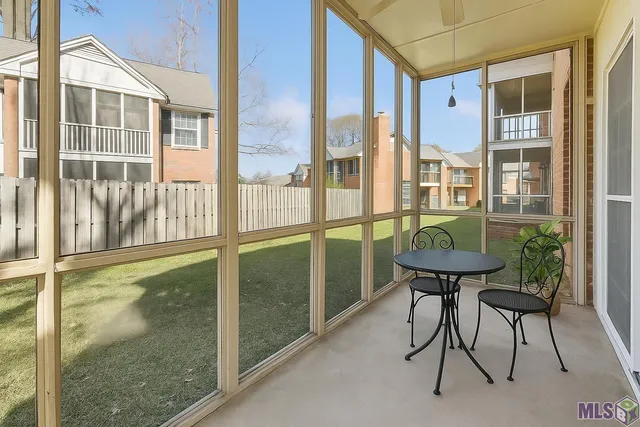 $159,000 | 7312 North Jefferson Pl Circle, Unit A, Baton Rouge, LA 70809