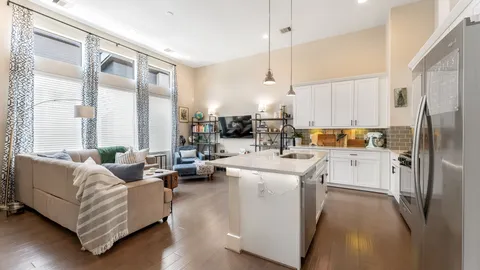 $349,000 | 404 Drennan Street, Houston, TX 77003