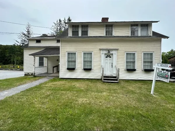 $299,000 | 2072 North Main Street, Londonderry, VT 05148