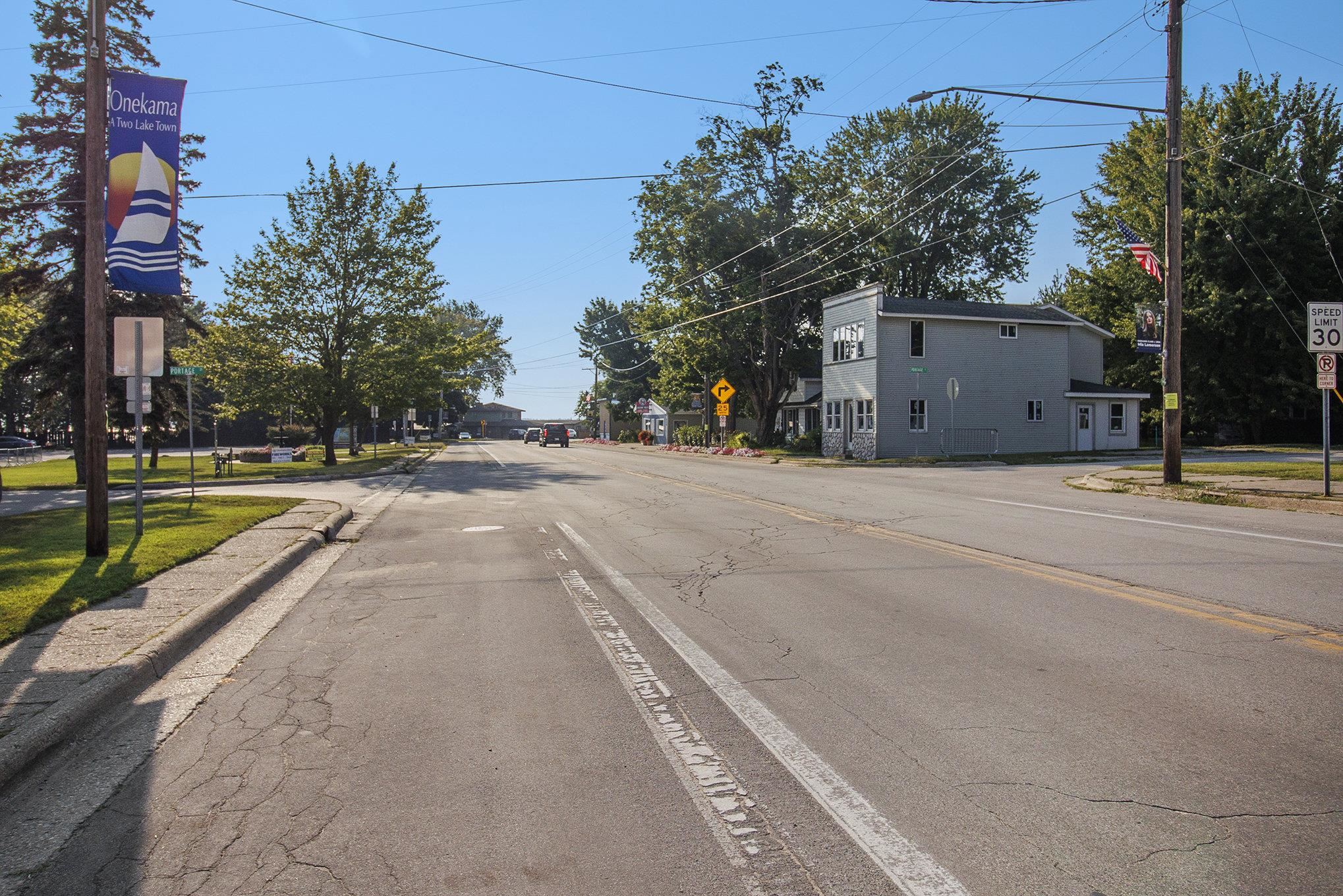 5557 8 Mile Road Onekama, MI 49675 - Photo 24 of 31