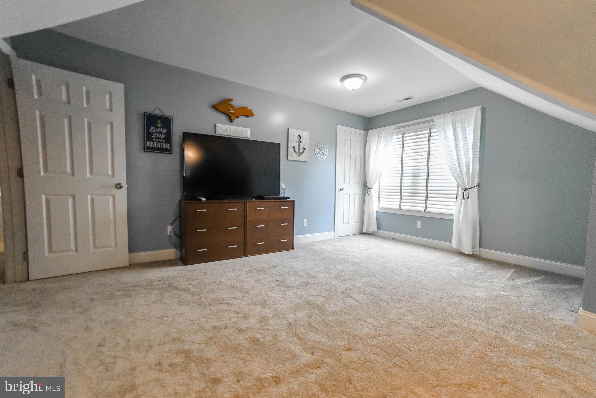 18151 St Jeromes Neck Road Dameron, MD 20628 - Photo 21 of 30 16 x 20 bonus room or second bedroom