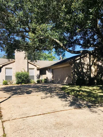 $1,600 | 16406 Moary Firth Drive, Houston, TX 77084