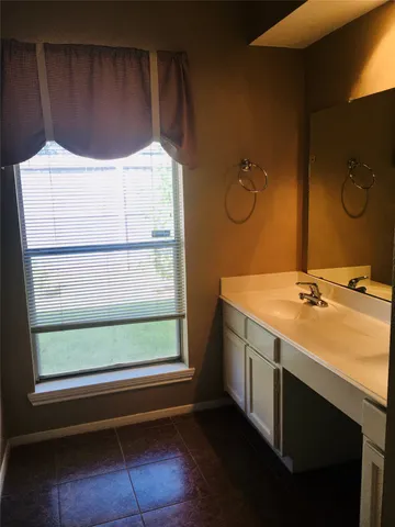 $1,600 | 16406 Moary Firth Drive, Houston, TX 77084