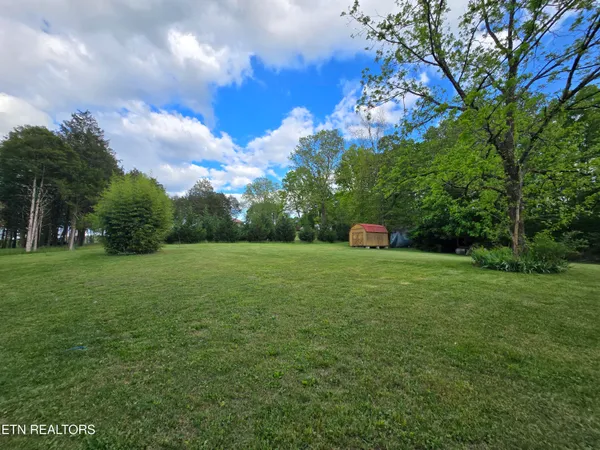 $279,000 | 224 Parkey Road, Ewing, VA 24248