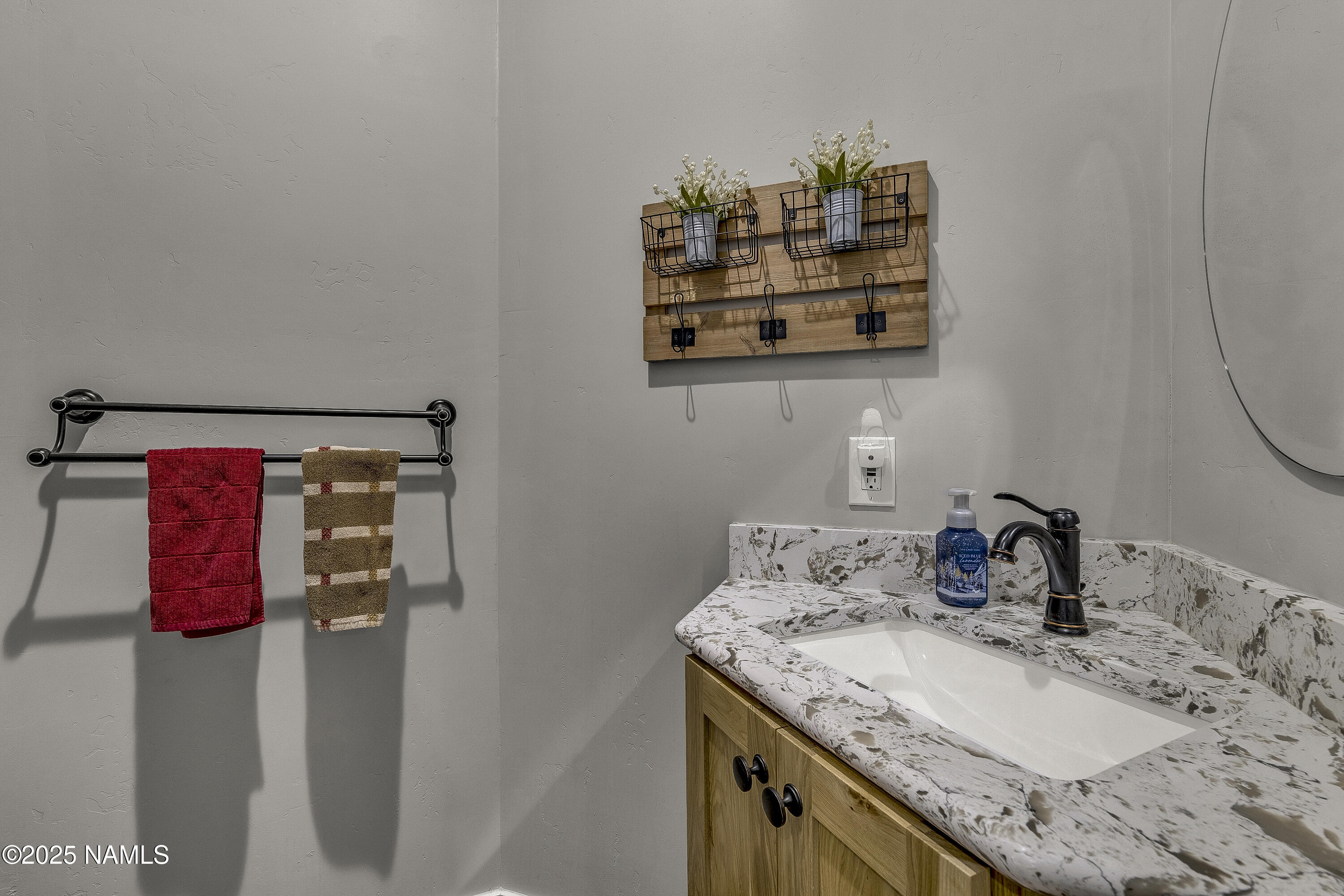 664 Brookline Loop Williams, AZ 86046 - Photo 22 of 31 664-brookline-loop-williams-az-usa-015