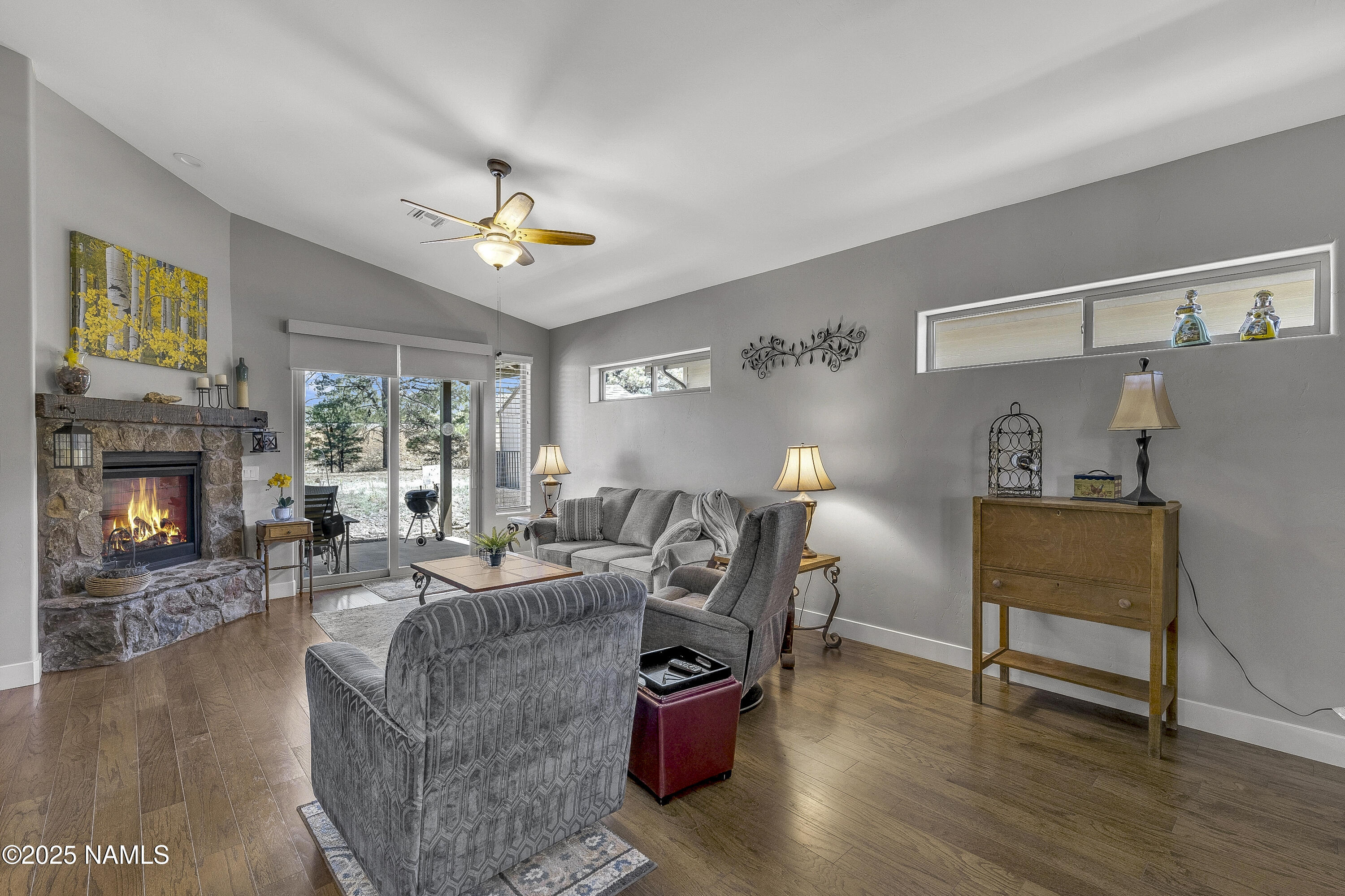 664 Brookline Loop Williams, AZ 86046 - Photo 4 of 31 664-brookline-loop-williams-az-usa-001 -
