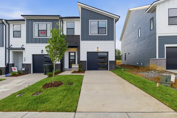 $332,990 | 921 Tellico Street, Gallatin, TN 37066