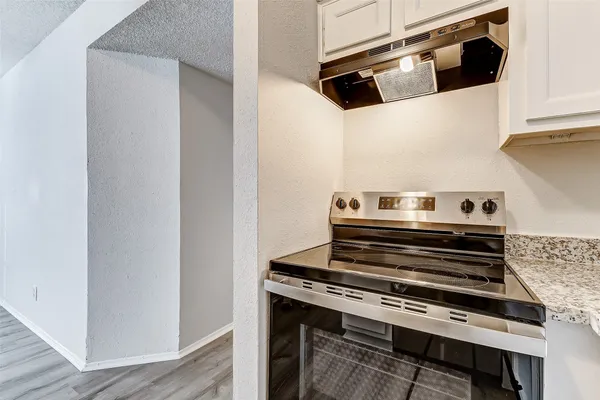 $1,150 | 702 Lyle W Avenue, Unit C, Cleveland, TX 77327