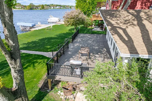 $454,900 | 2235 Breckenboro Road, Lake Summerset, IL 61019