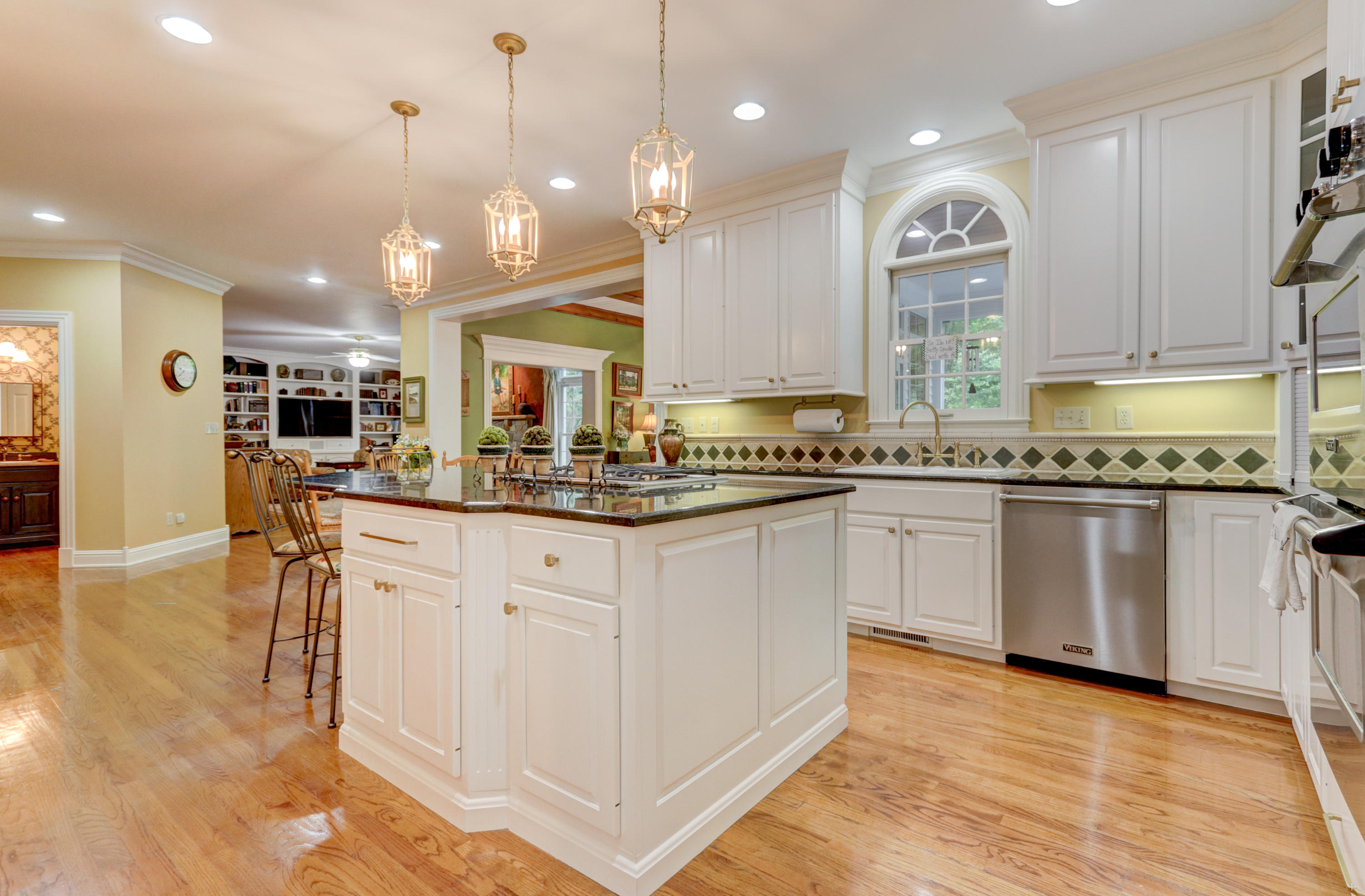 16 Rivers Run Boulevard Oak Ridge, TN 37830 - Photo 15 of 38 16 Rivers Run Kitchen to Family Room and