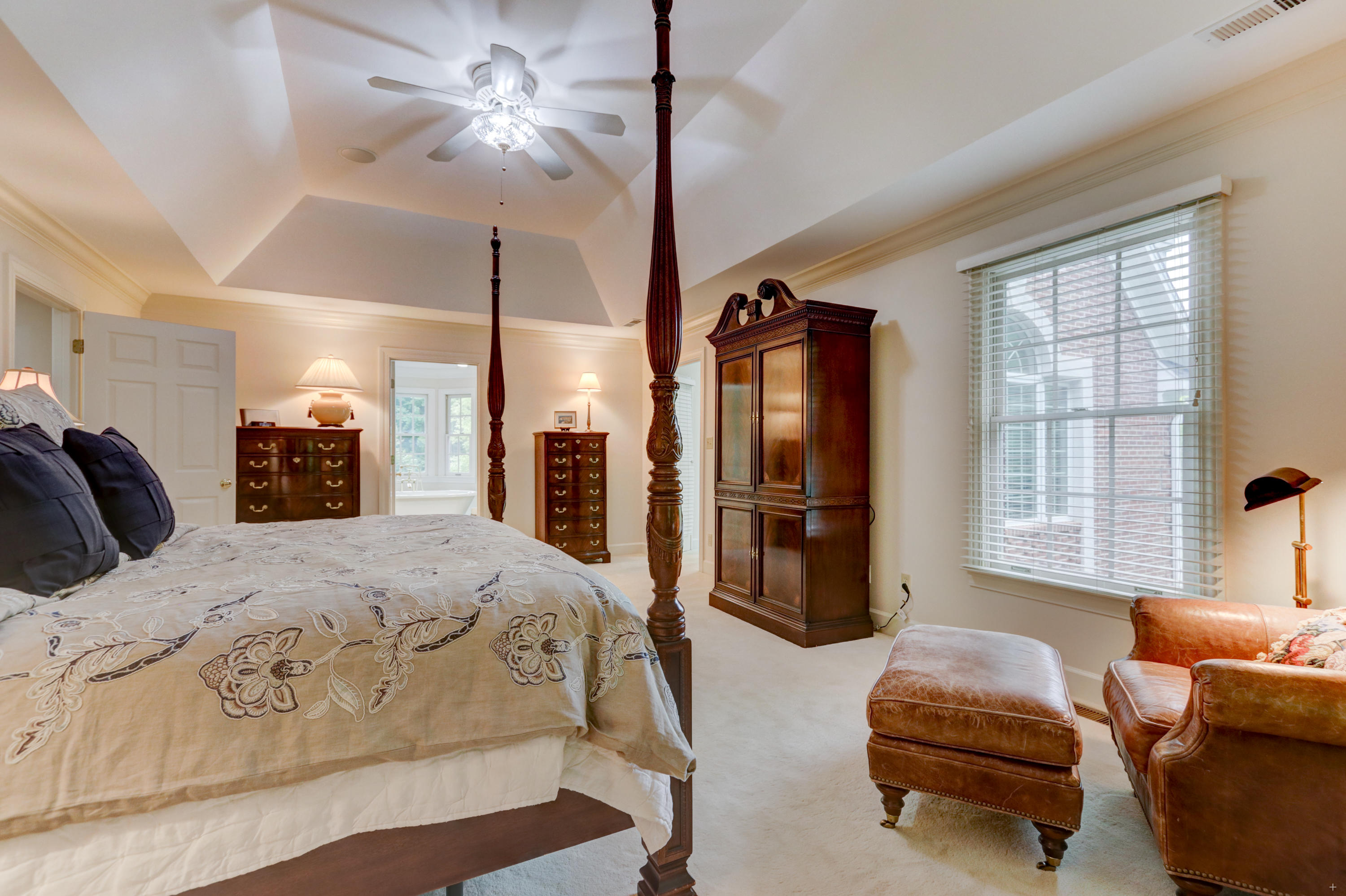 16 Rivers Run Boulevard Oak Ridge, TN 37830 - Photo 23 of 38 Master Bedroom to Master Bath