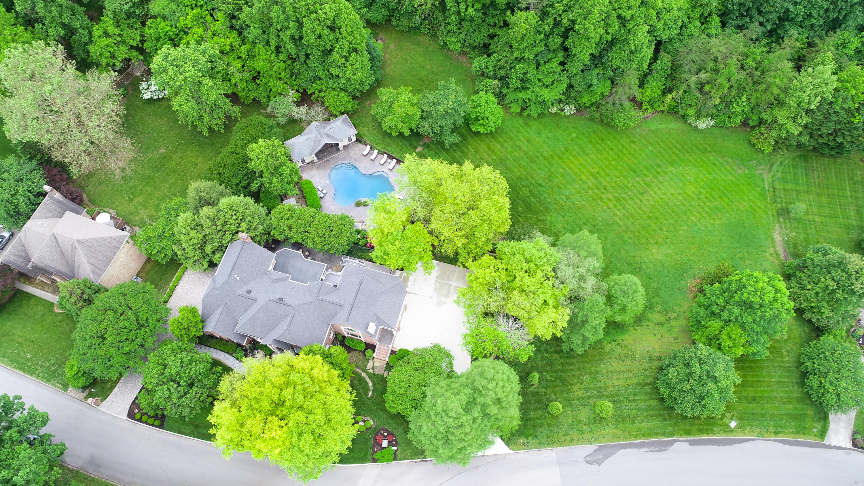 16 Rivers Run Boulevard Oak Ridge, TN 37830 - Photo 4 of 38 16 Rivers Run Aerial of property