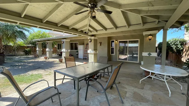 a view of a dinning room with furniture
