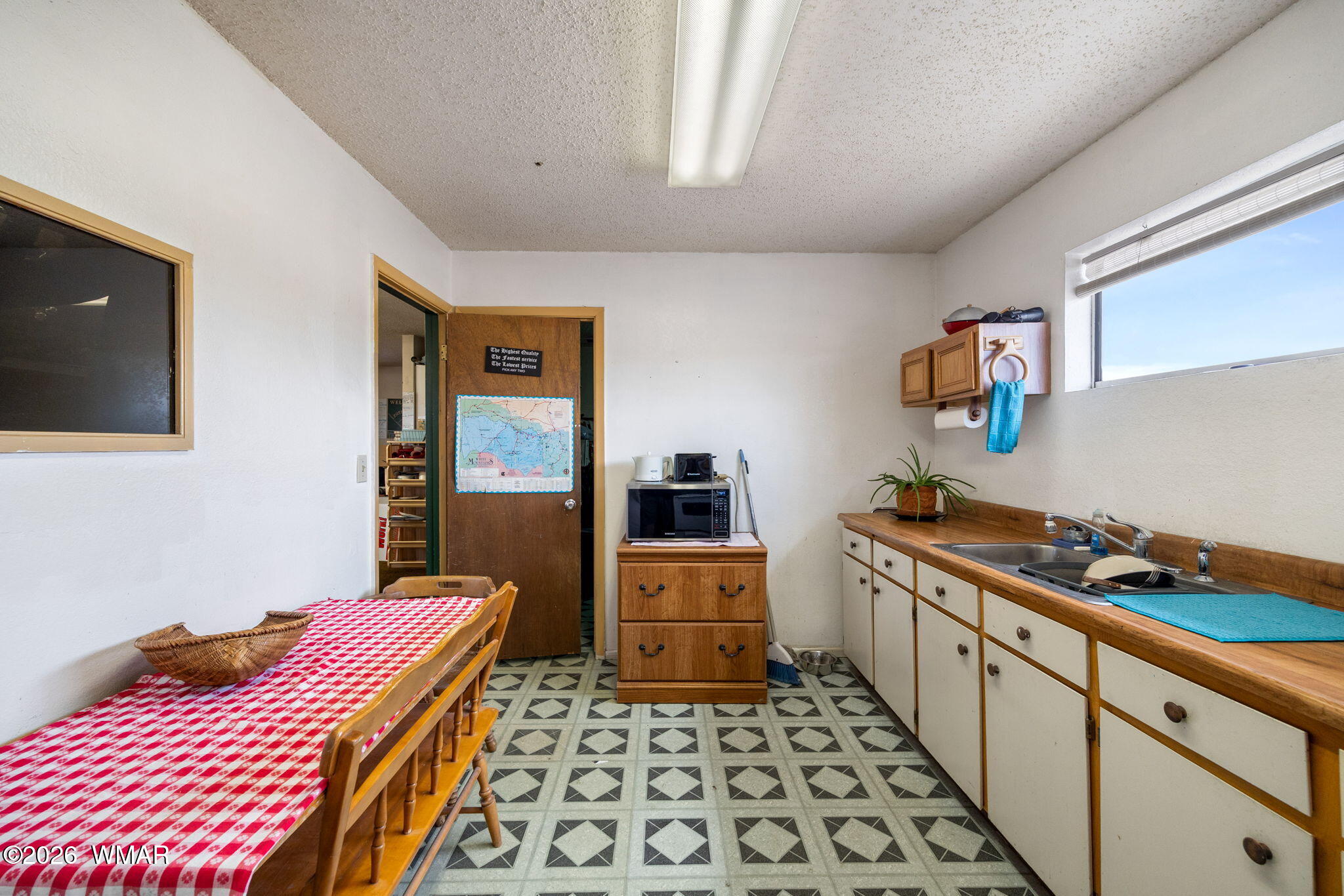 45 North C Street Springerville, AZ 85938 - Photo 12 of 20
