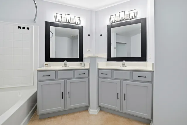 $249,000 | 1462 Legacy Drive, Unit 3154, DeKalb, IL 60115