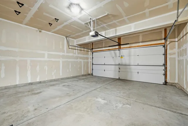 $249,000 | 1462 Legacy Drive, Unit 3154, DeKalb, IL 60115