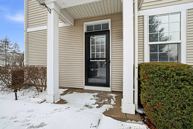 $249,000 | 1462 Legacy Drive, Unit 3154, DeKalb, IL 60115