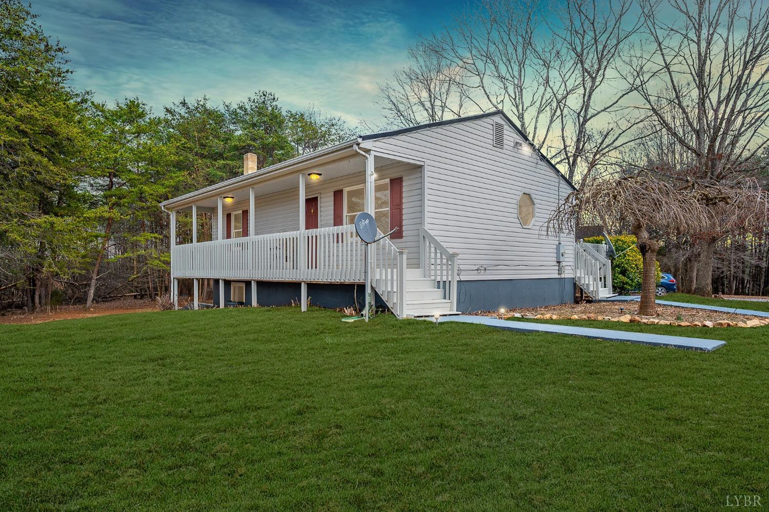 1932 Eagle Point Road Huddleston, VA 24104 - Photo 2 of 22