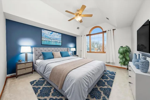 $580,000 | 9925 Whitehall Garden, Munster, IN 46321