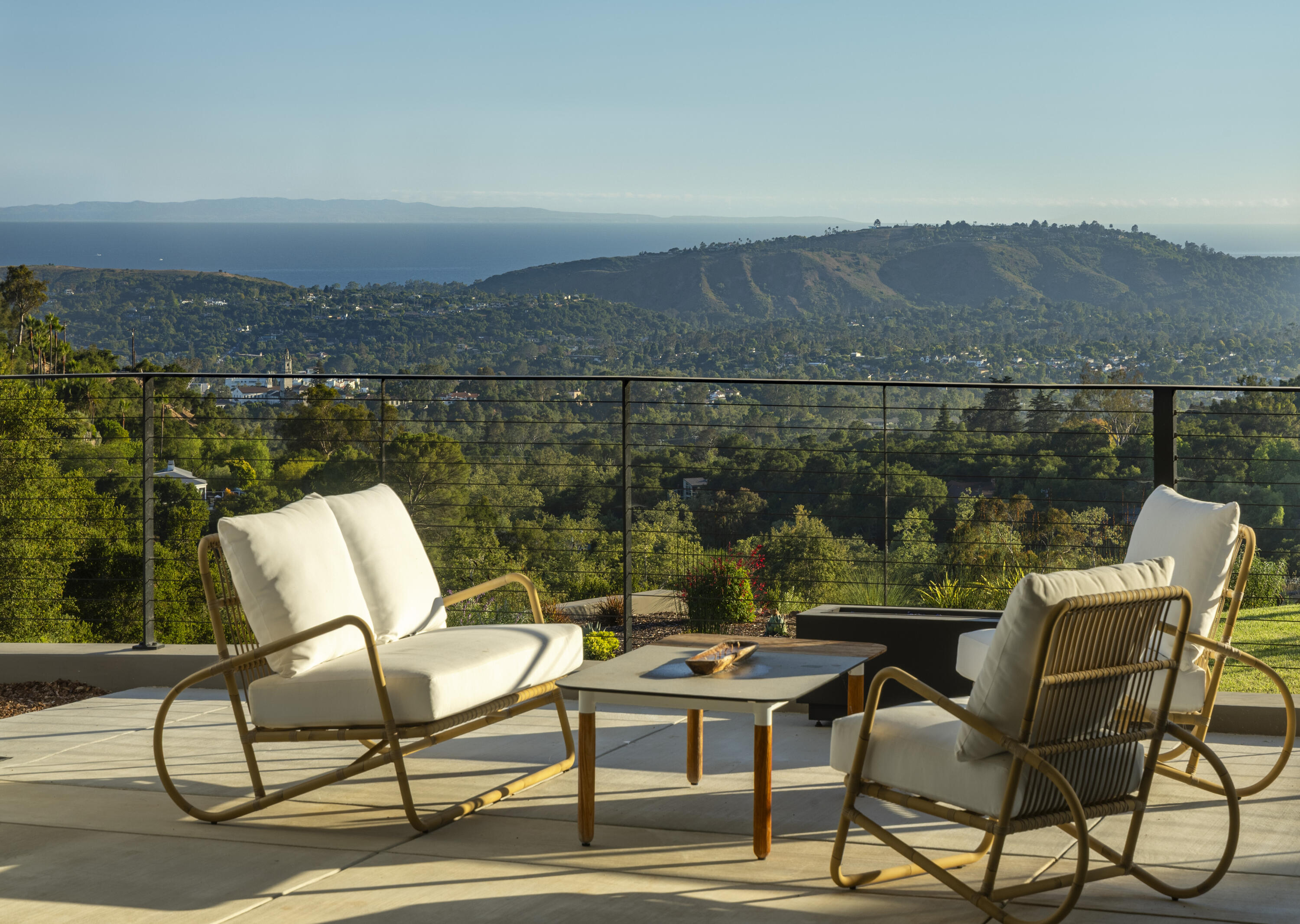 2082 Las Canoas Road Santa Barbara, CA 93105 - Photo 11 of 35 2082LasCanoas_20