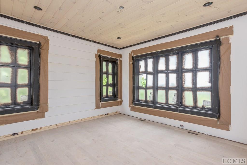 723 East Ridge Road Cashiers, NC 28717 - Photo 37 of 51 Gallery Image 37