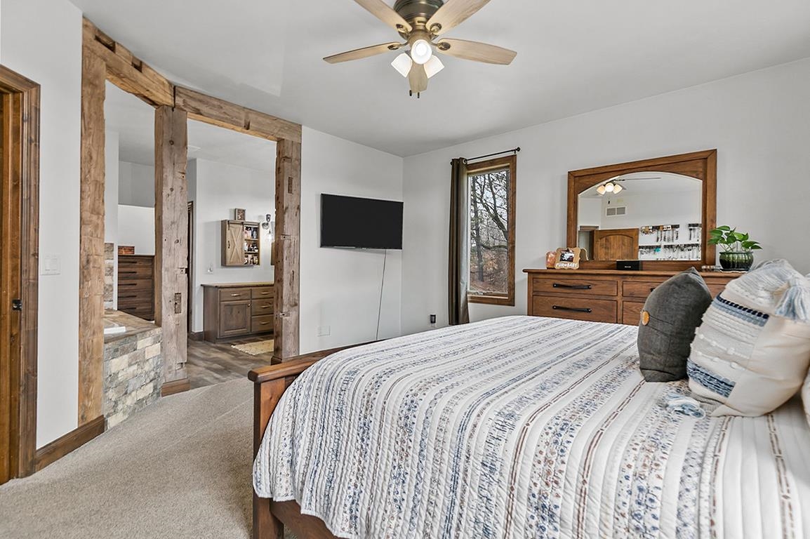 E9588 Mulroy Road New London, WI 54961 - Photo 15 of 53