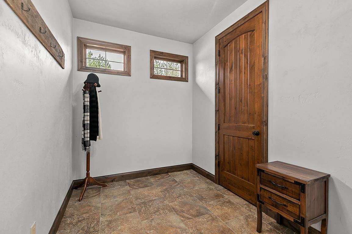 E9588 Mulroy Road New London, WI 54961 - Photo 23 of 53