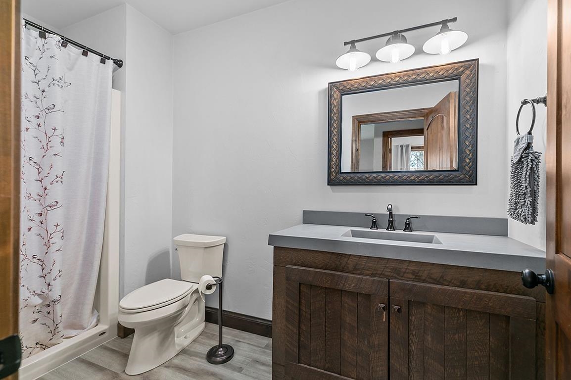 E9588 Mulroy Road New London, WI 54961 - Photo 30 of 53