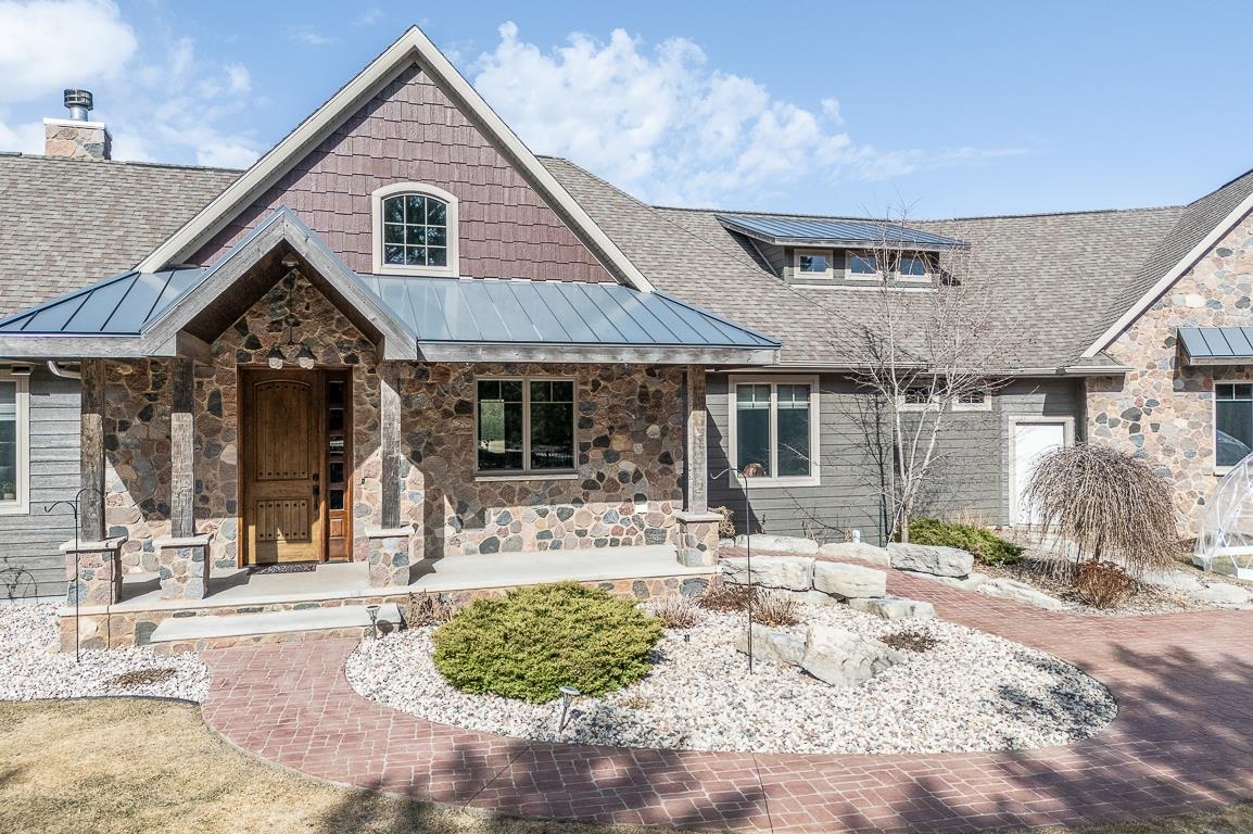 E9588 Mulroy Road New London, WI 54961 - Photo 32 of 53