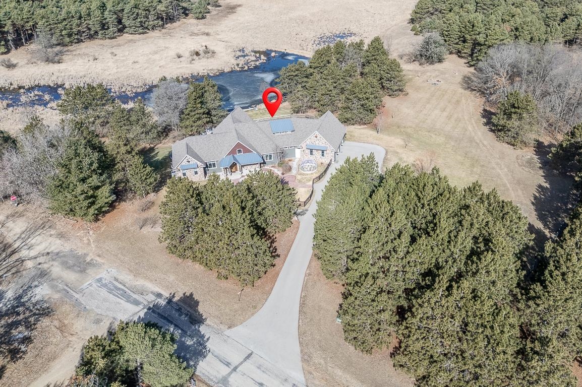 E9588 Mulroy Road New London, WI 54961 - Photo 39 of 53