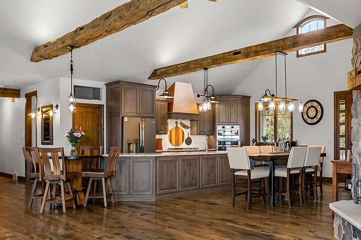 E9588 Mulroy Road New London, WI 54961 - Photo 9 of 53