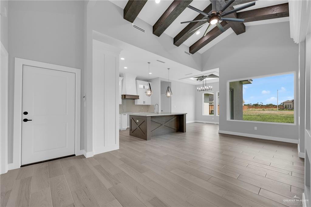 1104 Azalea Street Mission, TX 78573 - Photo 5 of 33