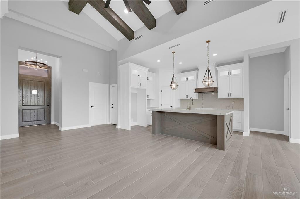 1104 Azalea Street Mission, TX 78573 - Photo 8 of 33